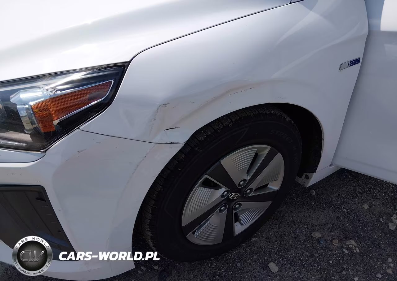 2020 Hyundai Ioniq Hybrid Blue VIN:KMHC65LC3LU219171 - 6