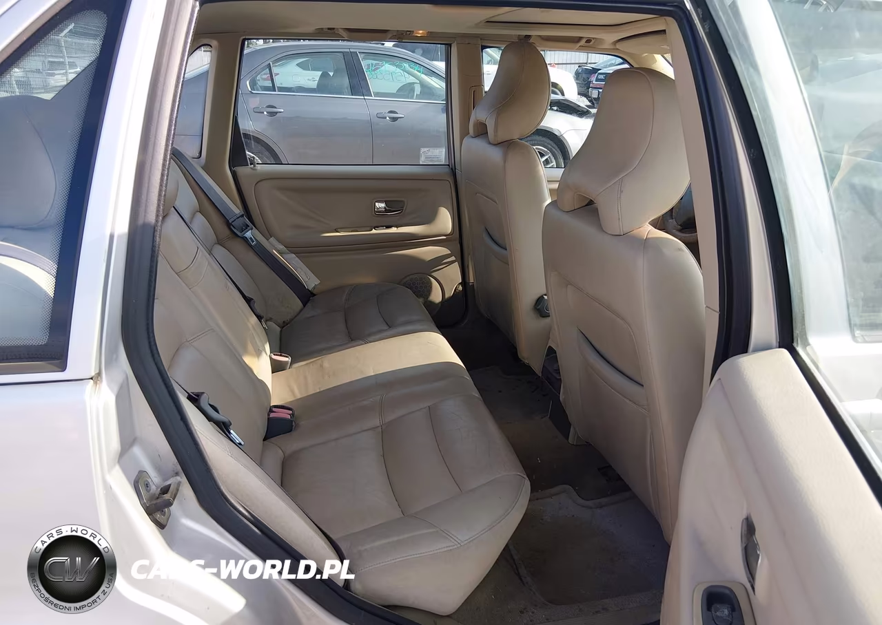 2000 Volvo S70 Se VIN:YV1LS61J0Y2660082 - 8