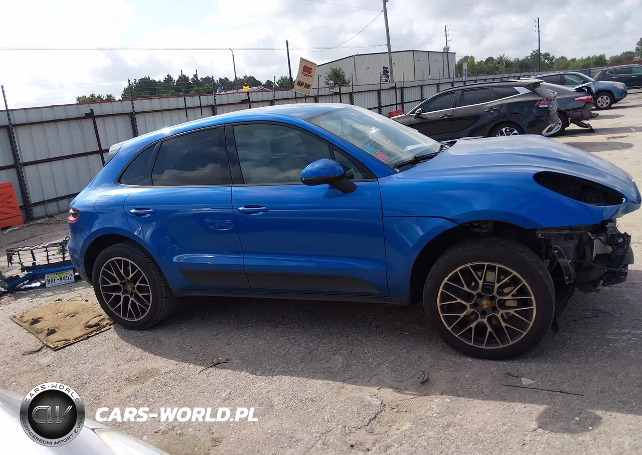 2018 Porsche Macan Sport Edition VIN:WP1AA2A52JLB19884 - 14