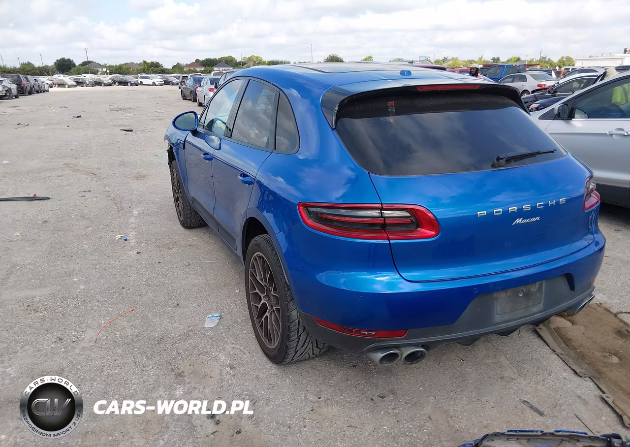 2018 Porsche Macan Sport Edition VIN:WP1AA2A52JLB19884 - 3