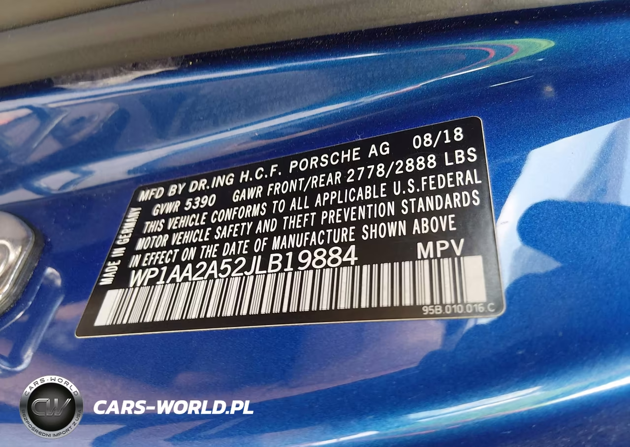2018 Porsche Macan Sport Edition VIN:WP1AA2A52JLB19884 - 9