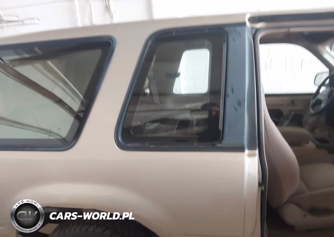 1994 Ford Explorer VIN:1FMCU24X6RUA62623 - 8
