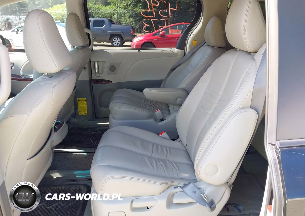 2011 Toyota Sienna Xle VIN:5TDDK3DC1BS024602 - 8