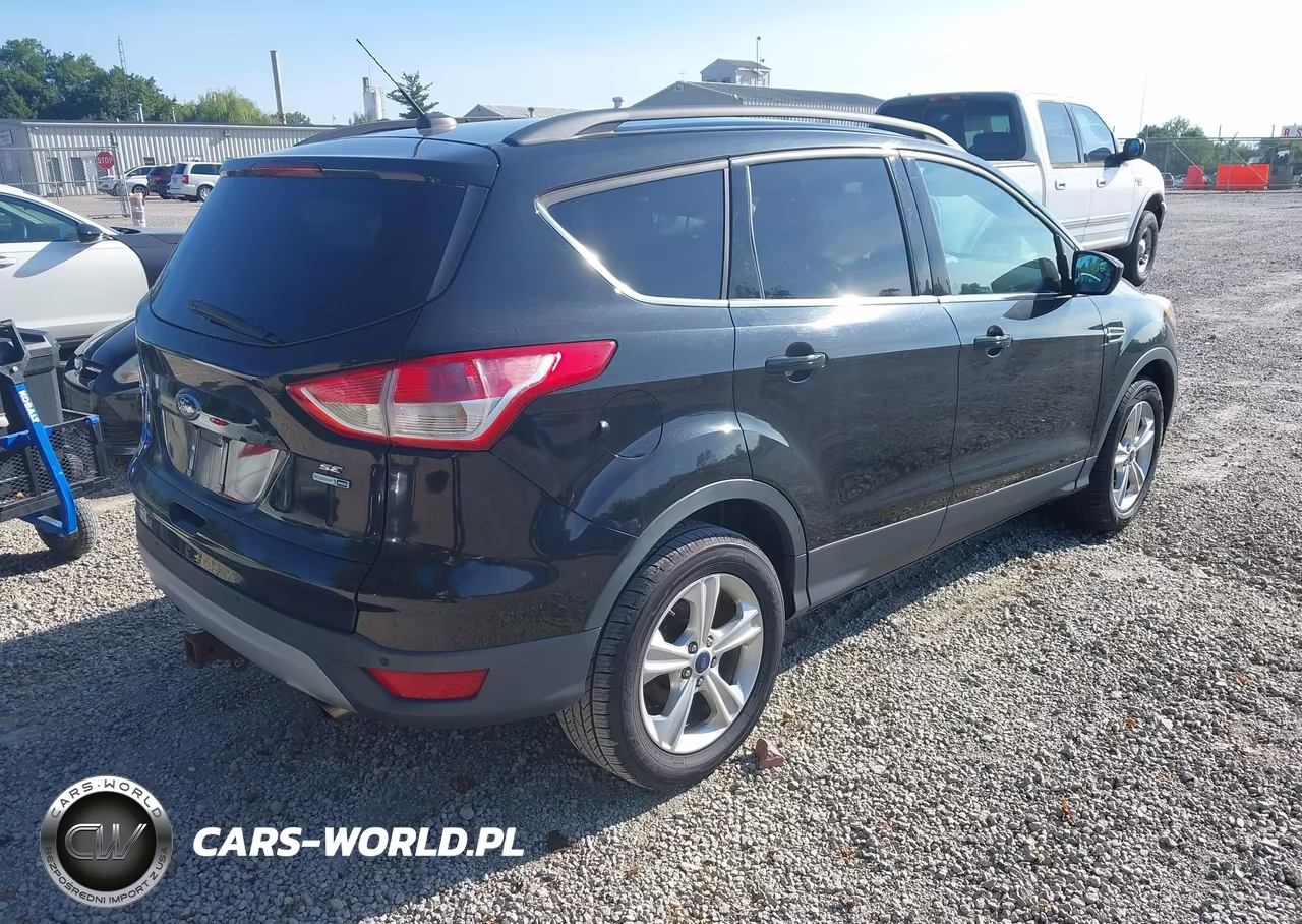 2015 Ford Escape Se VIN:1FMCU9G95FUB11764 - 4