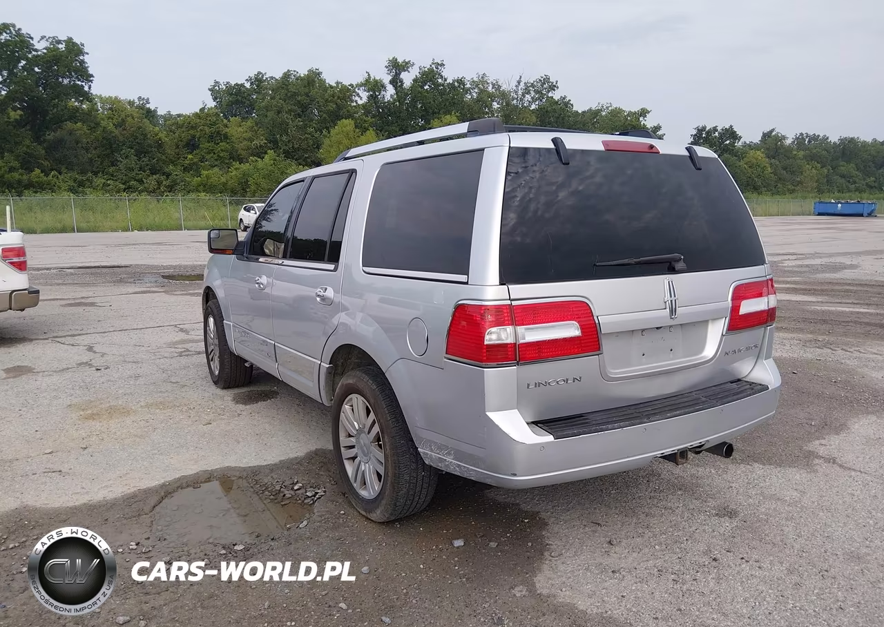 2014 Lincoln Navigator VIN:5LMJJ2H5XEEL06462 - 3
