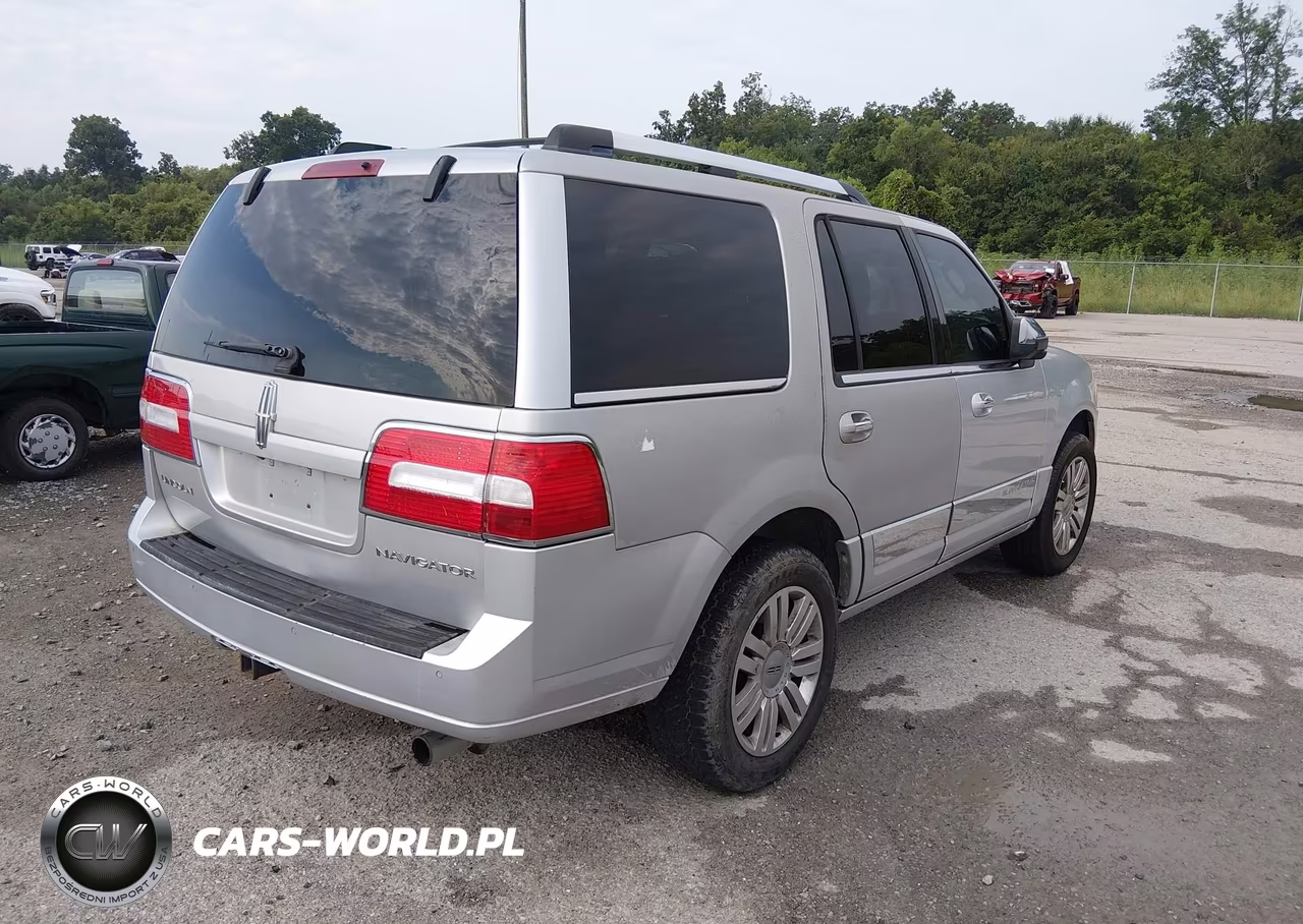 2014 Lincoln Navigator VIN:5LMJJ2H5XEEL06462 - 4