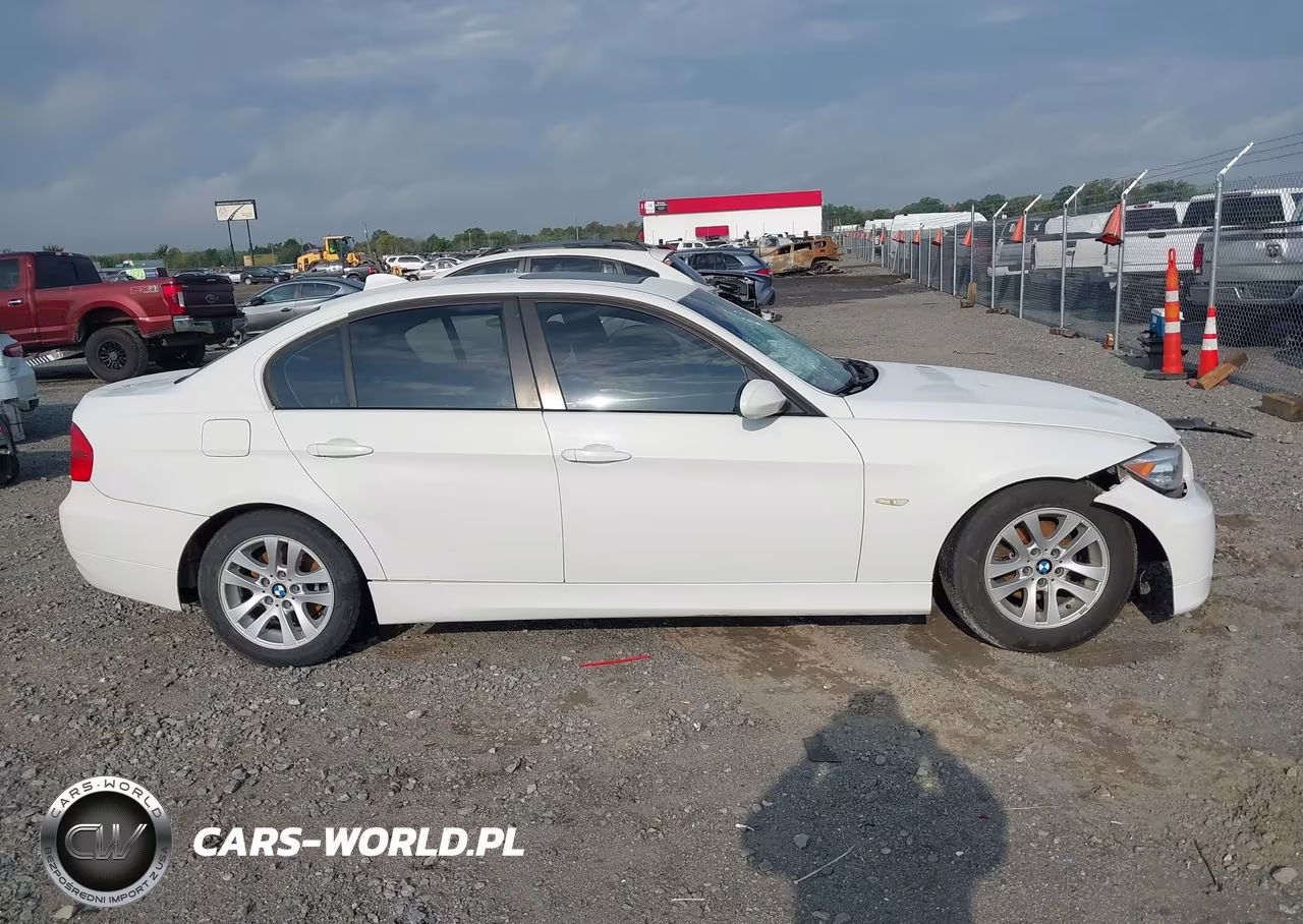 2007 BMW 328I VIN:WBAVA37527NL17147 - 13