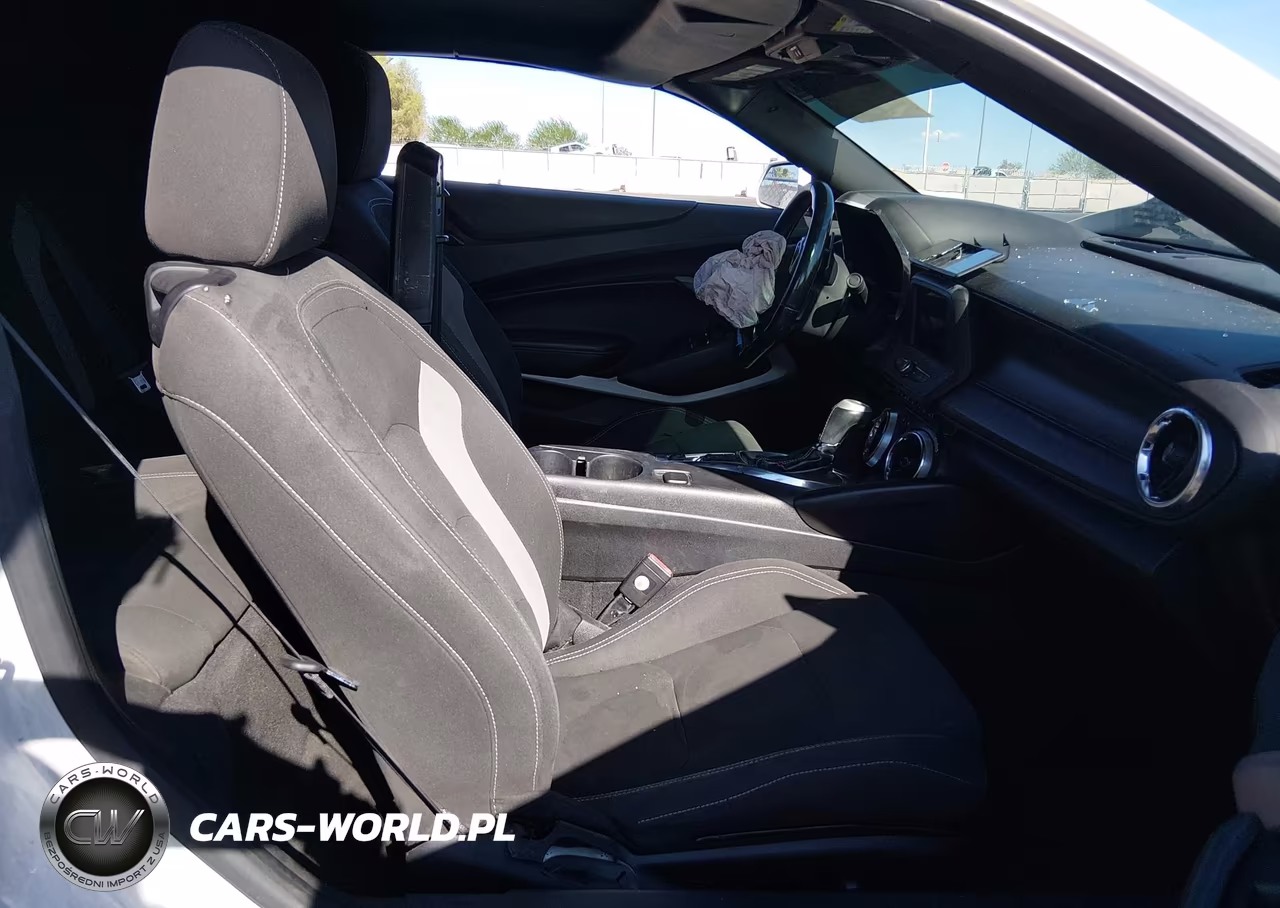 2020 Chevrolet Camaro Rwd 1Lt VIN:1G1FB3DS4L0103582 - 5