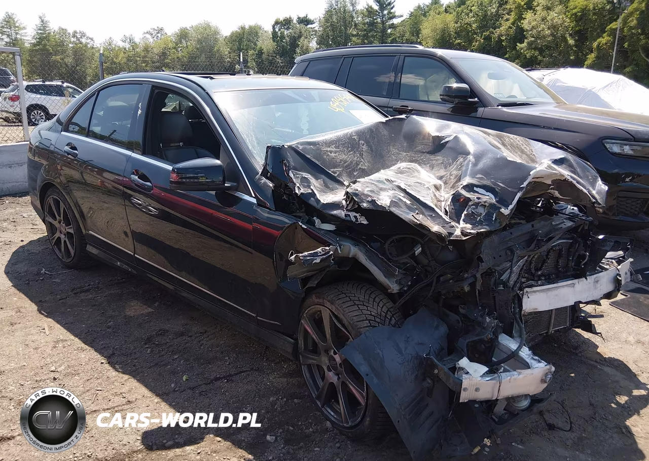 2014 Mercedes-Benz C 300 Sport 4Matic