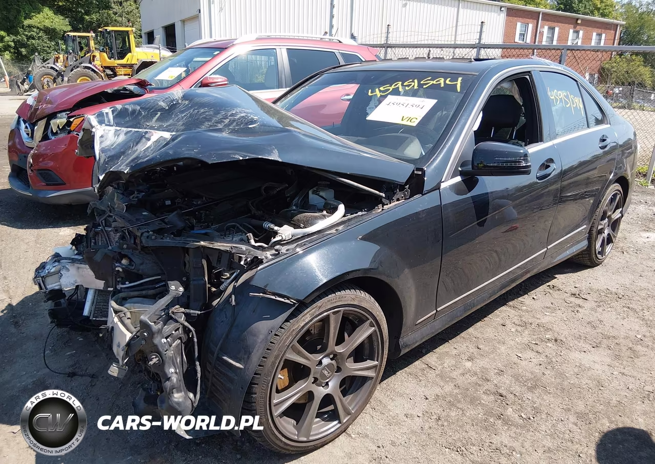 2014 Mercedes-Benz C 300 Sport 4Matic VIN:WDDGF8ABXEA895094 - 2