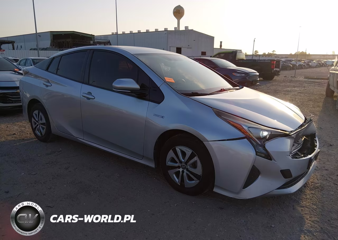 2016 Toyota Prius Three