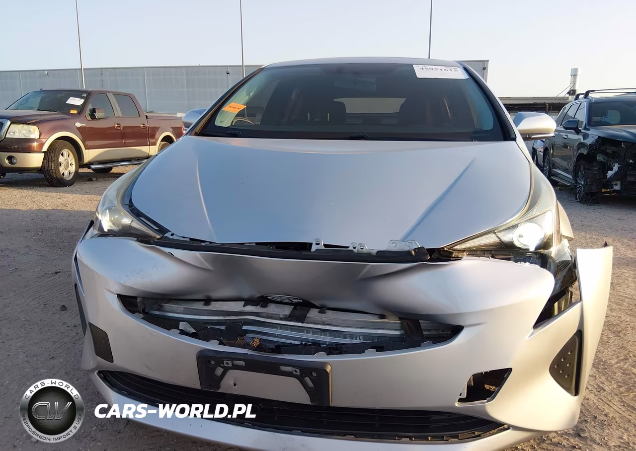 2016 Toyota Prius Three VIN:JTDKARFU5G3026039 - 12