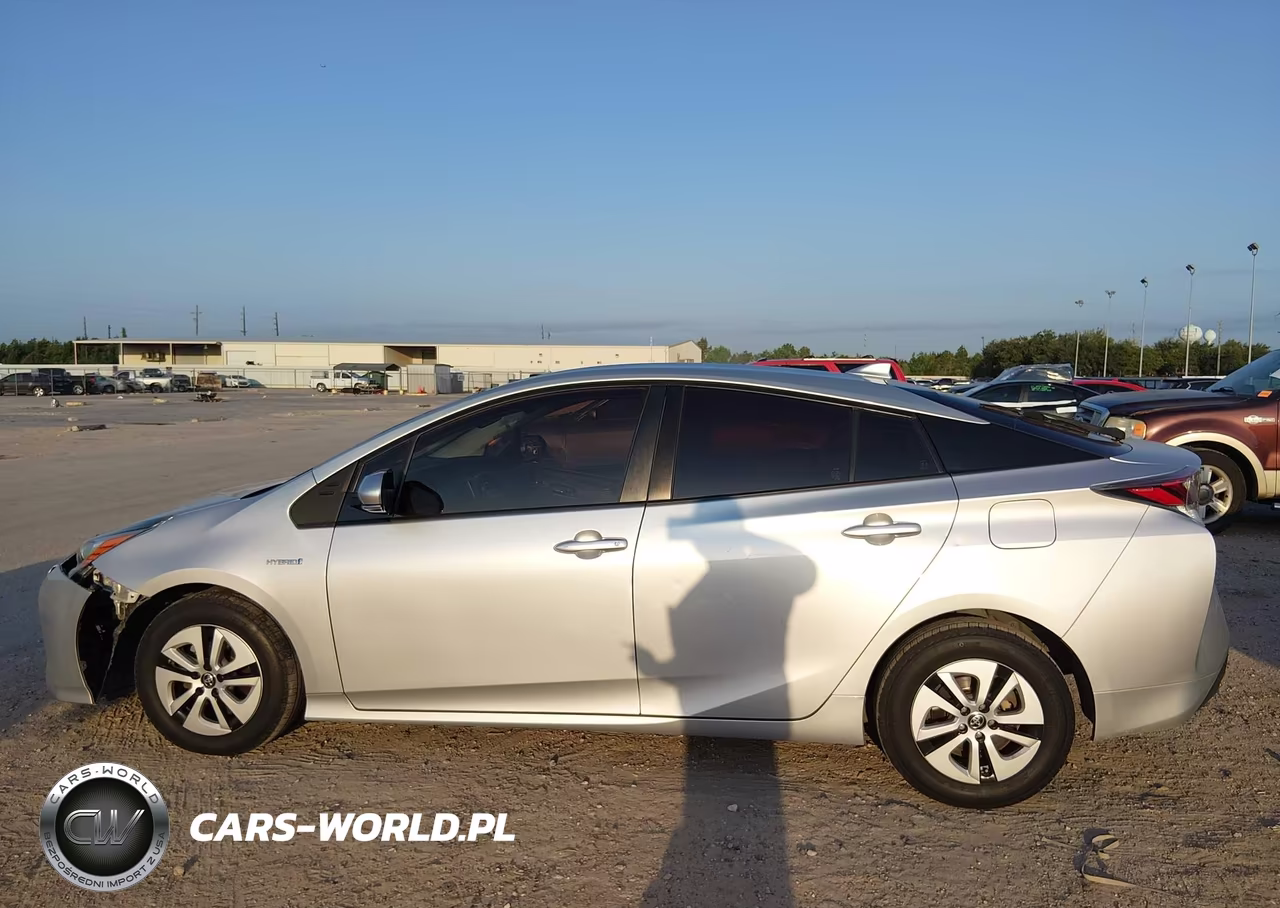 2016 Toyota Prius Three VIN:JTDKARFU5G3026039 - 14