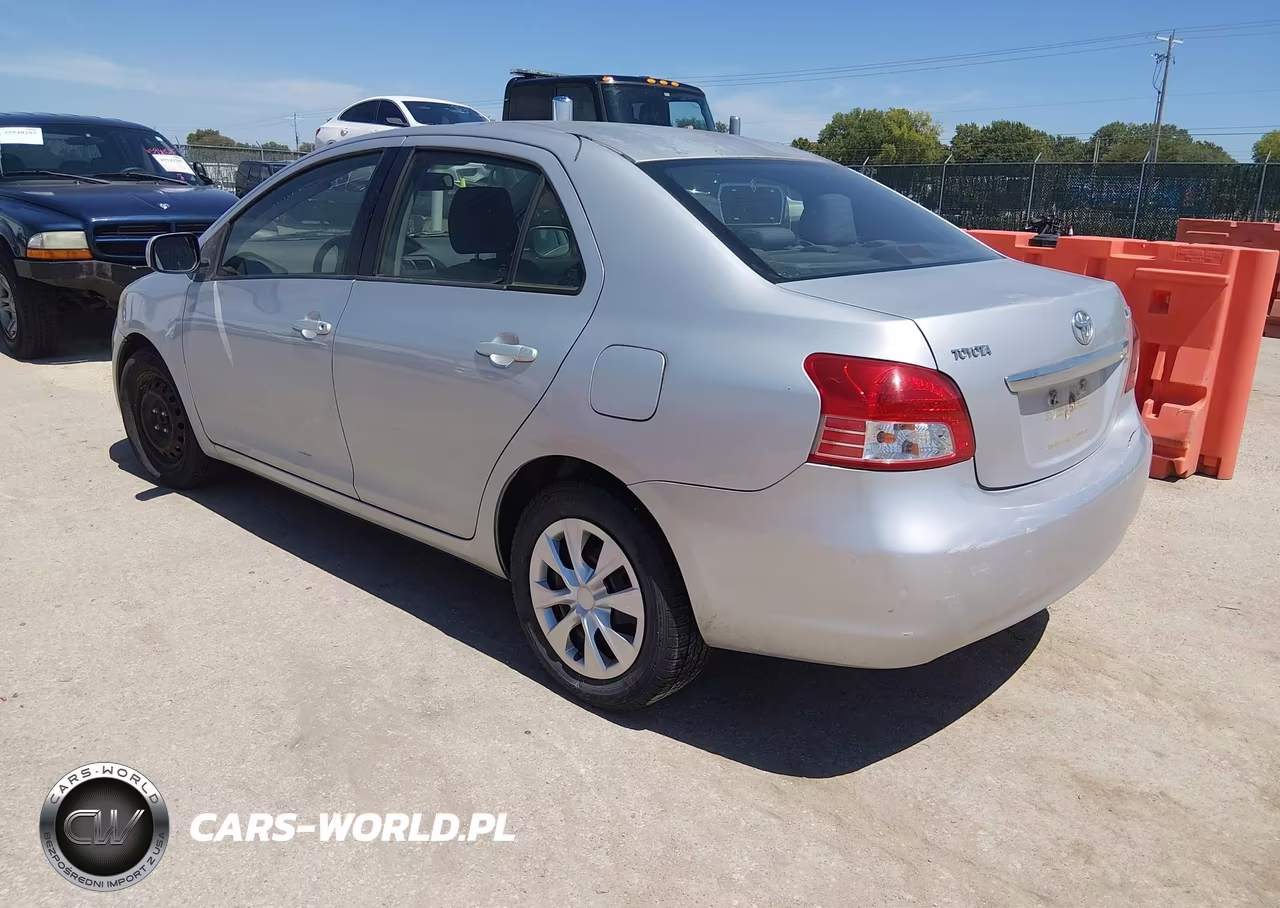 2011 Toyota Yaris VIN:JTDBT4K36B1400205 - 3