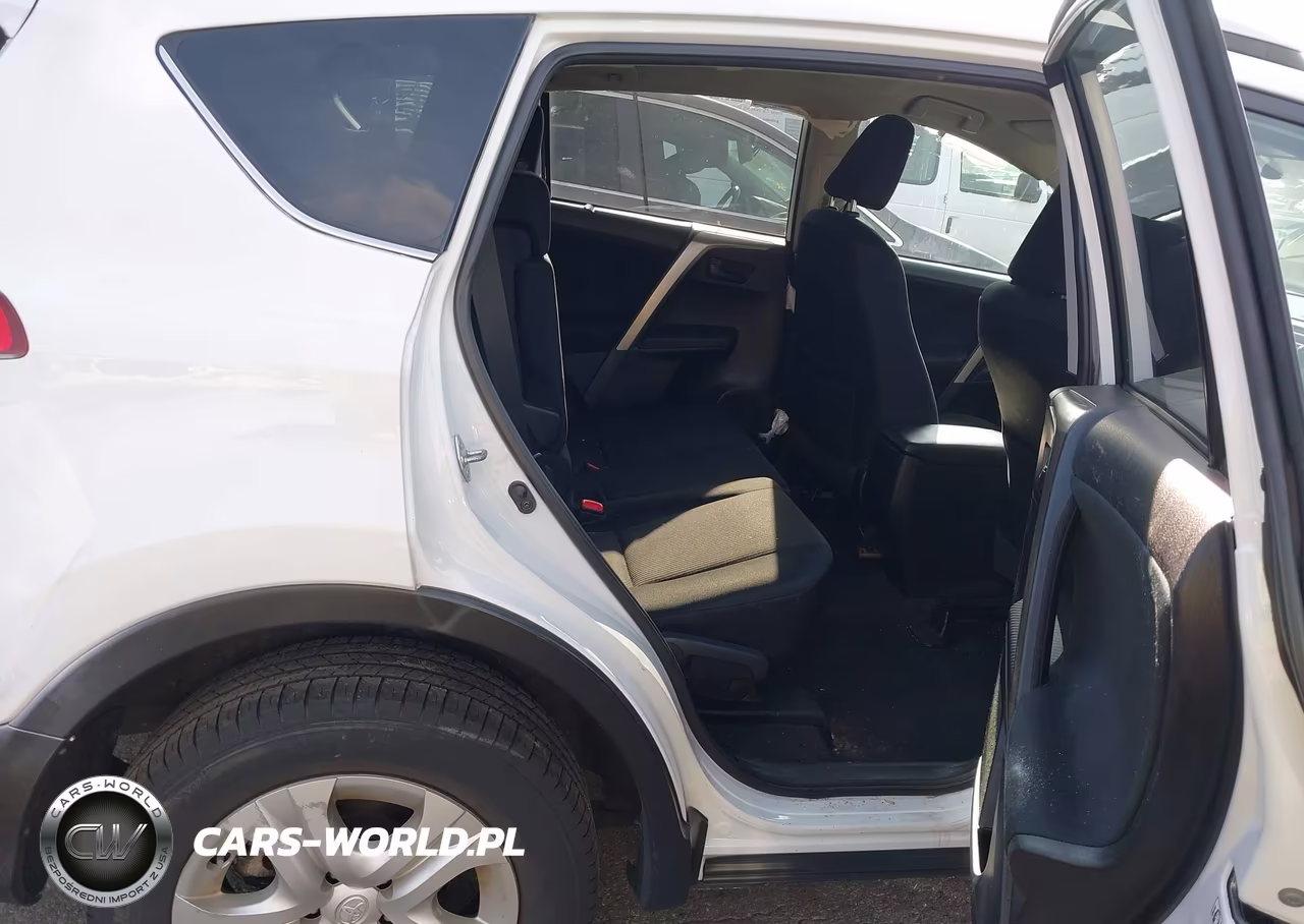 2015 Toyota Rav4 Le VIN:2T3BFREV8FW356023 - 8