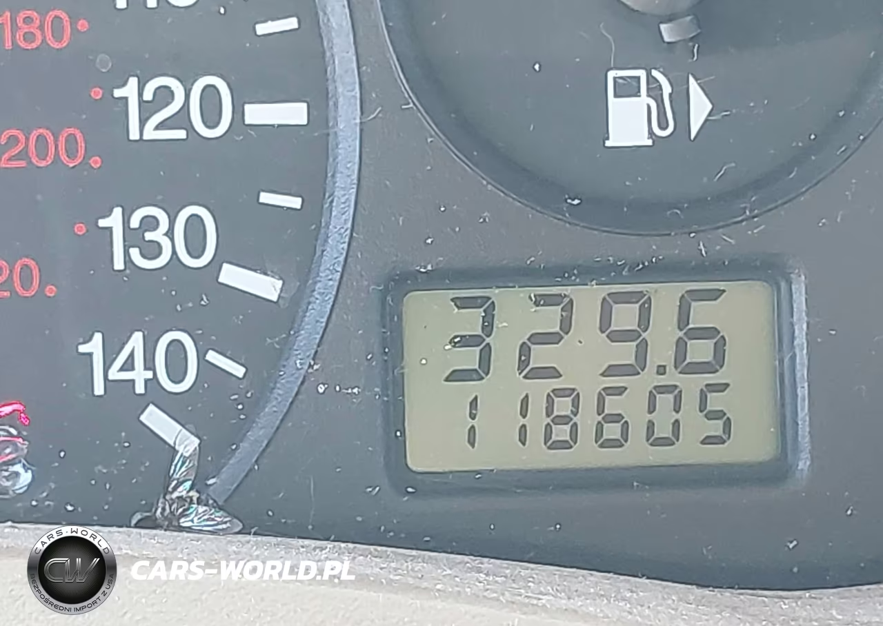 2005 Ford Focus Zx4 VIN:1FAFP34N15W237734 - 15