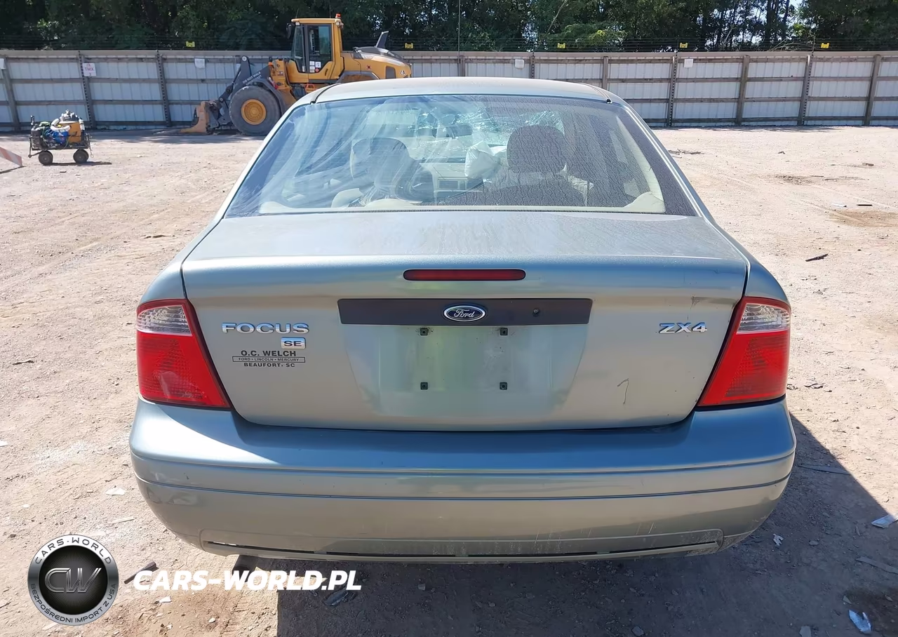 2005 Ford Focus Zx4 VIN:1FAFP34N15W237734 - 16