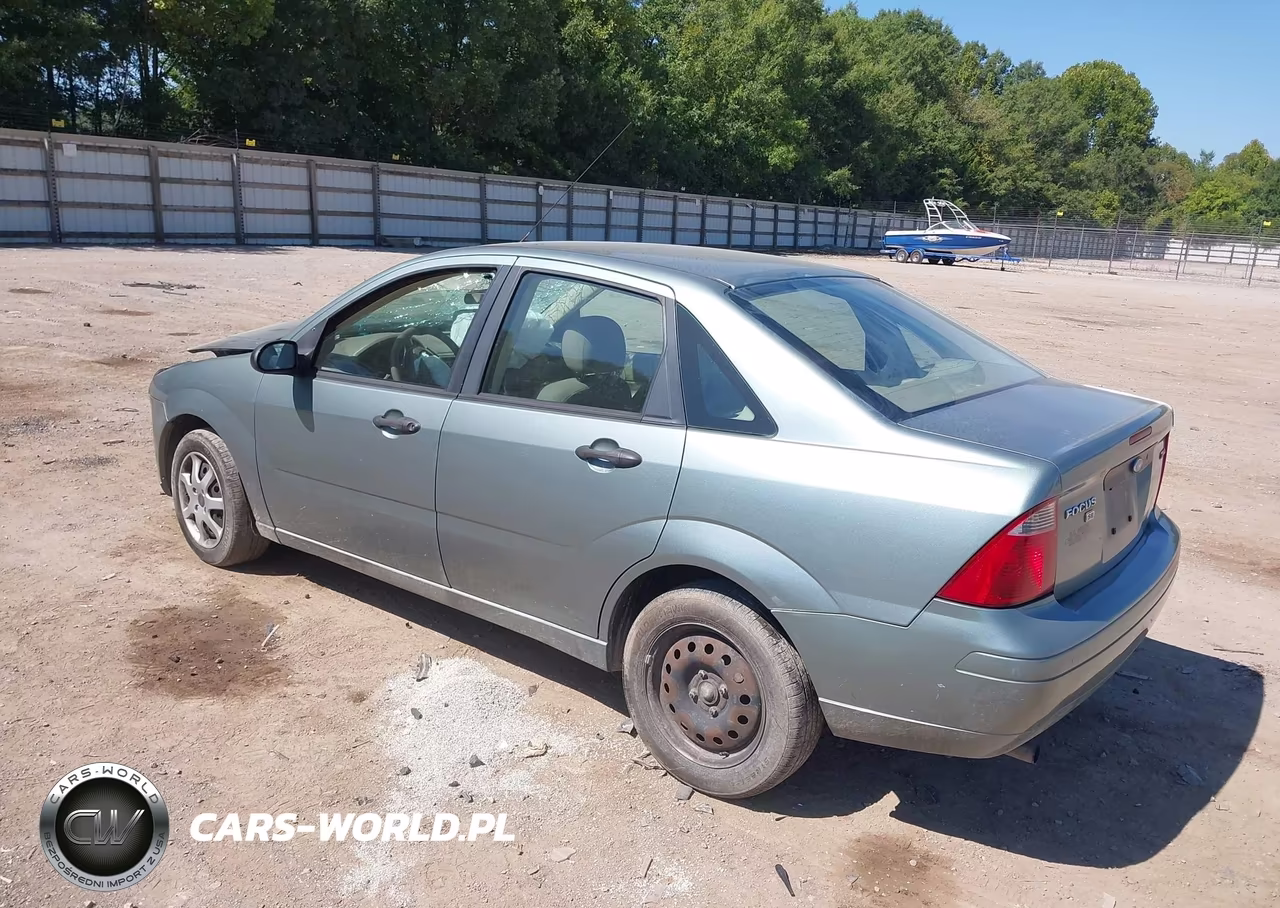 2005 Ford Focus Zx4 VIN:1FAFP34N15W237734 - 3