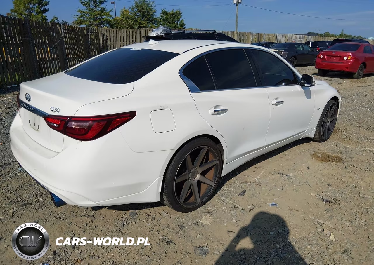 2018 Infiniti Q50 3.0T Luxe VIN:JN1EV7AR8JM444687 - 4