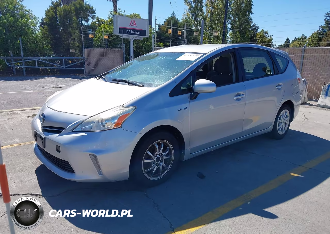 2014 Toyota Prius V Two VIN:JTDZN3EU8EJ008886 - 2