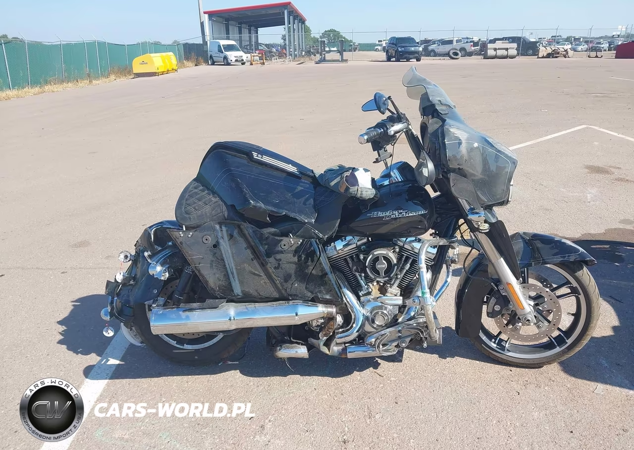 2016 Harley-Davidson Flhxs Street Glide Special VIN:1HD1KRM13GB651433 - 12