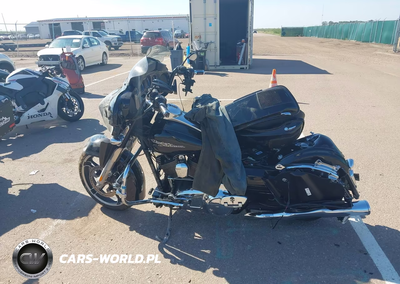 2016 Harley-Davidson Flhxs Street Glide Special VIN:1HD1KRM13GB651433 - 13