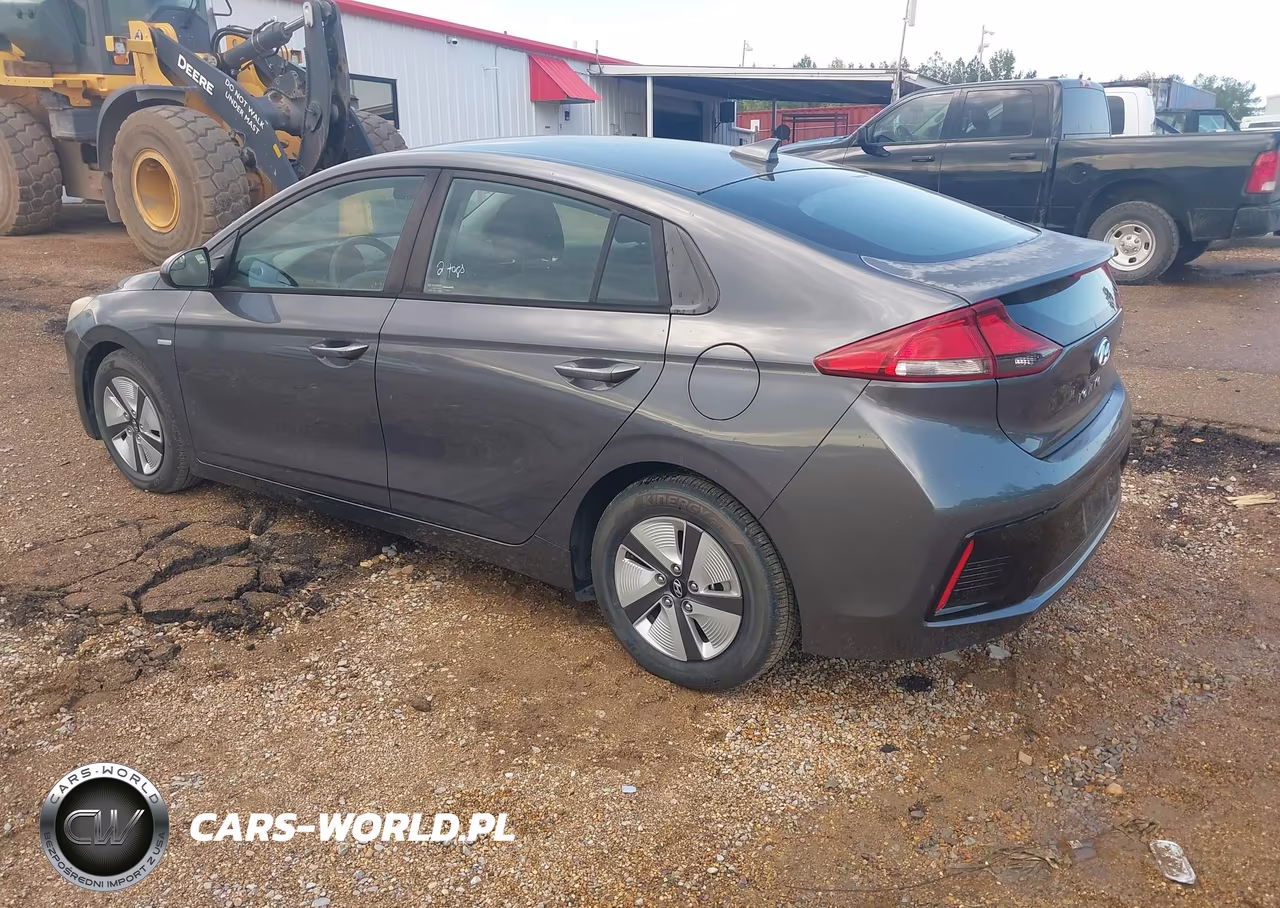 2018 Hyundai Ioniq Hybrid Blue VIN:KMHC65LC0JU077150 - 3