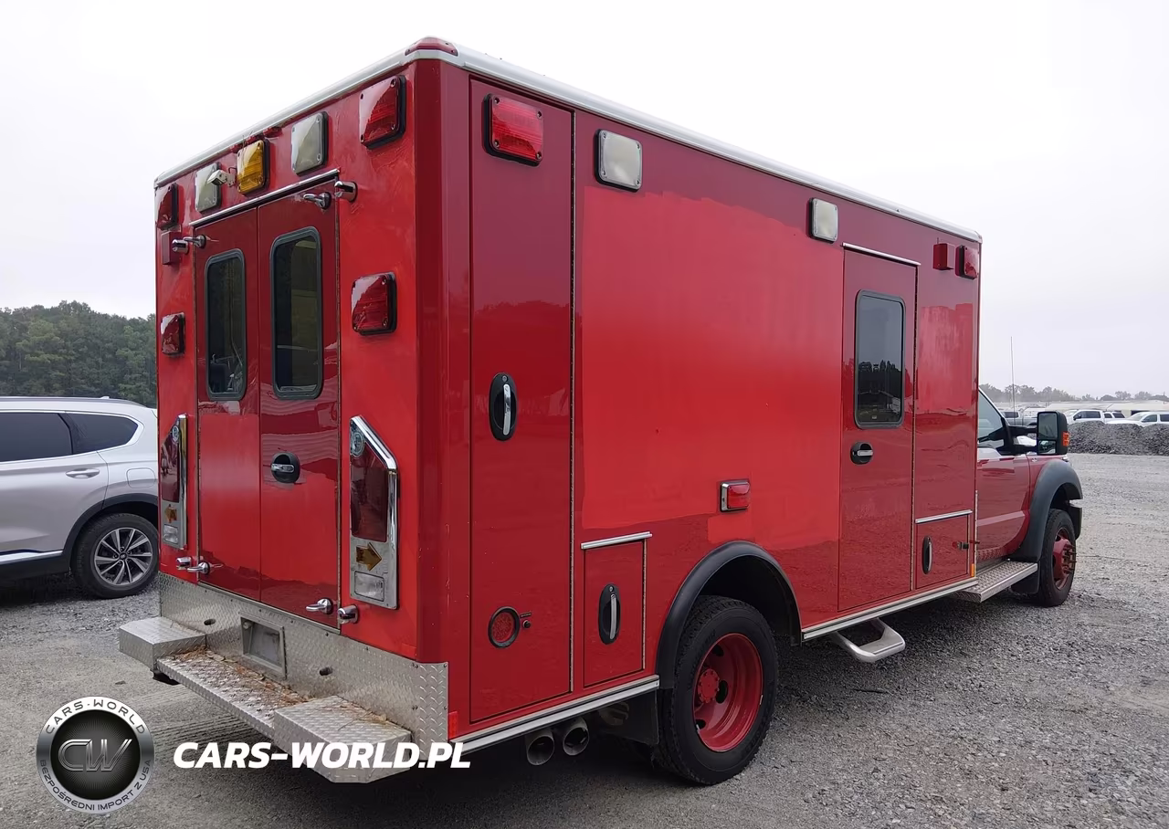 2012 Ford F-450 Chassis Xlt VIN:1FDUF4GT3CEC34644 - 4