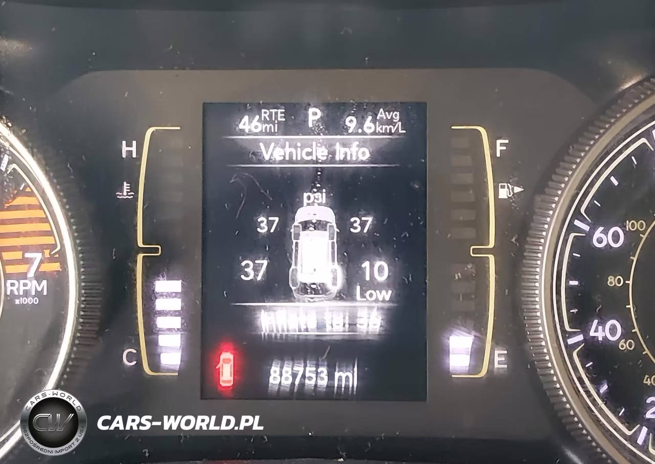 2019 Jeep Cherokee Latitude Plus Fwd VIN:1C4PJLLB3KD405369 - 7
