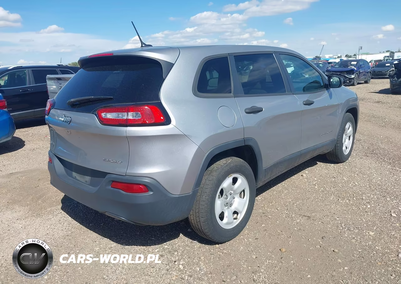 2016 Jeep Cherokee Sport VIN:1C4PJMAB2GW313884 - 4