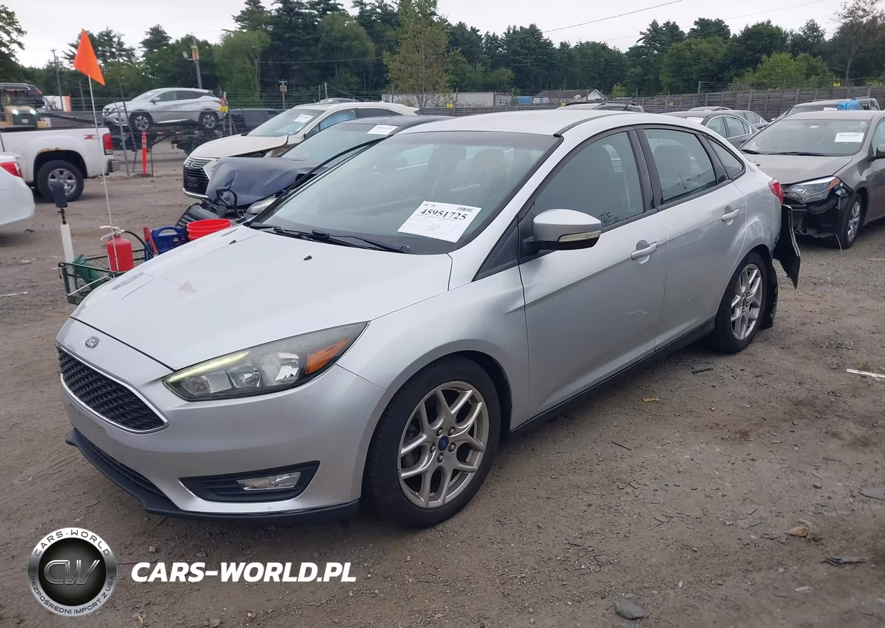 2015 Ford Focus Se VIN:1FADP3F26FL251710 - 2