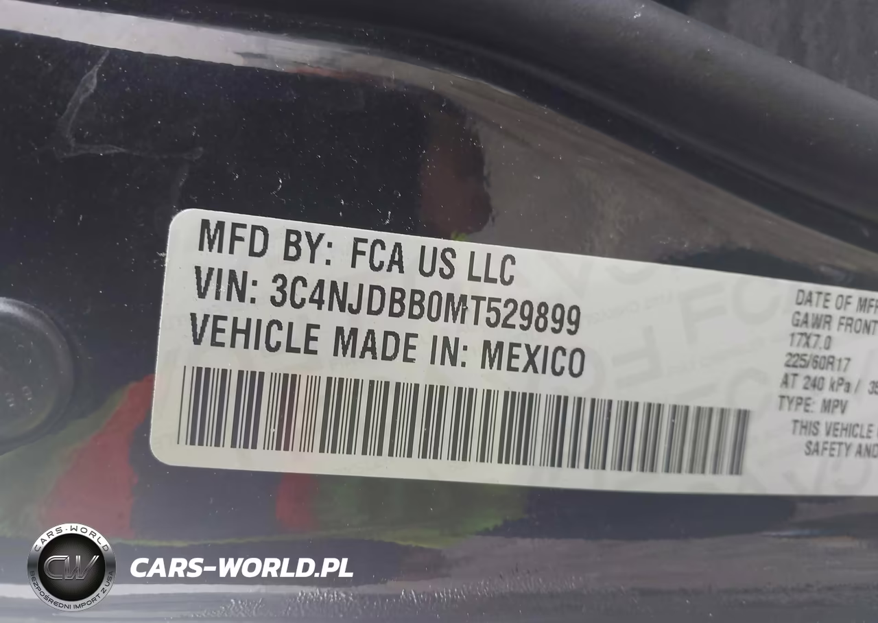 2021 Jeep Compass Latitude 4X4 VIN:3C4NJDBB0MT529899 - 9