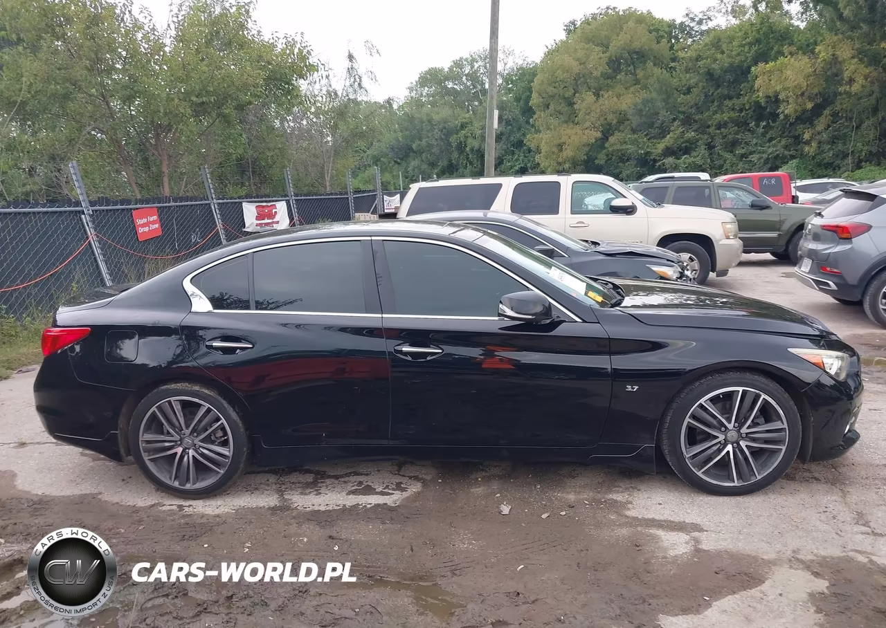 2015 Infiniti Q50 Premium VIN:JN1BV7AP3FM335093 - 13