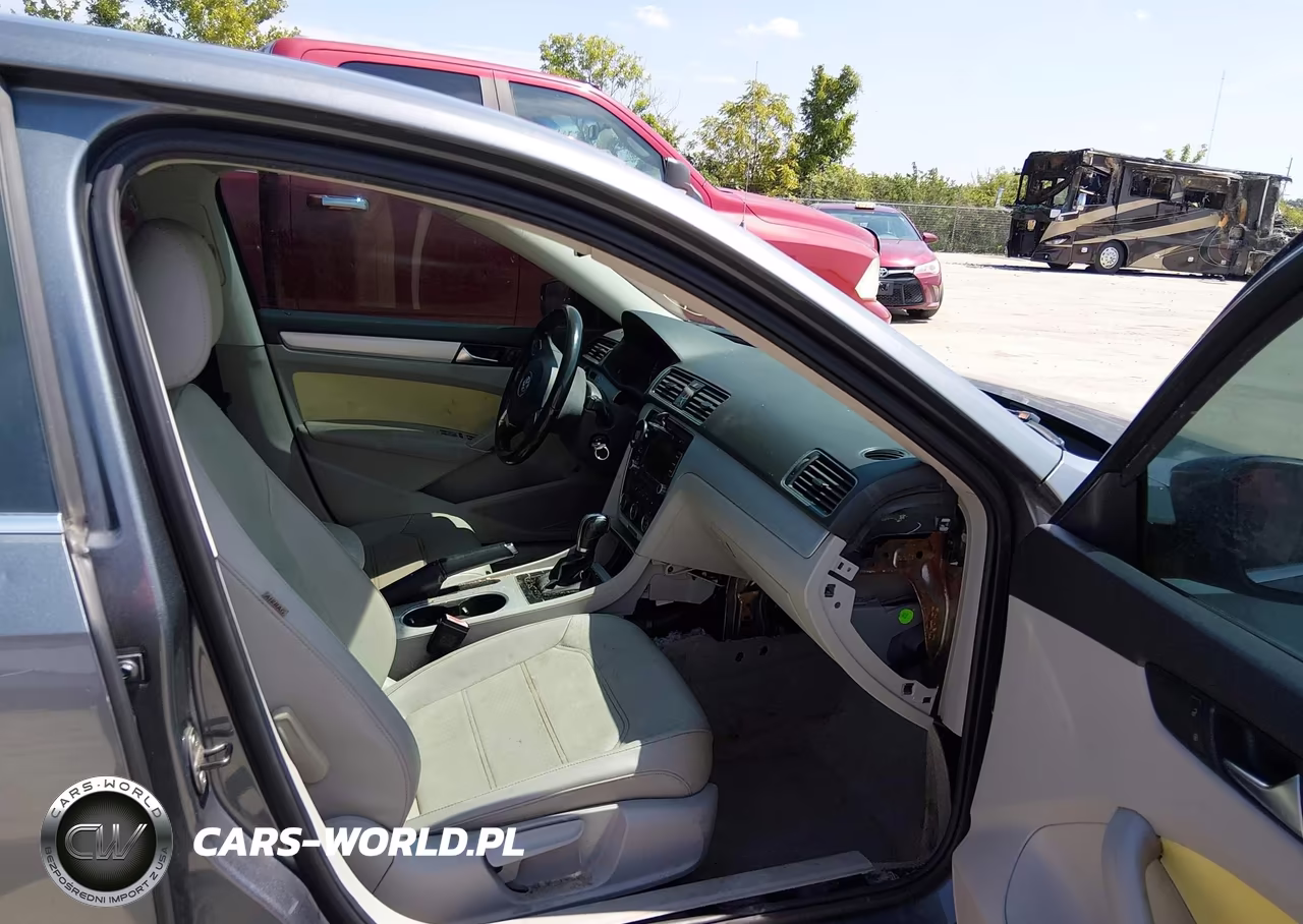 2013 Volkswagen Passat 2.0L Tdi Se VIN:1VWBN7A35DC103749 - 5
