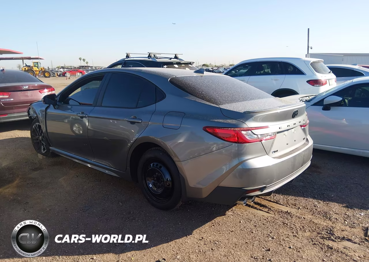 2026 Toyota Camry Se VIN:4T1DAACK9TU333825 - 3