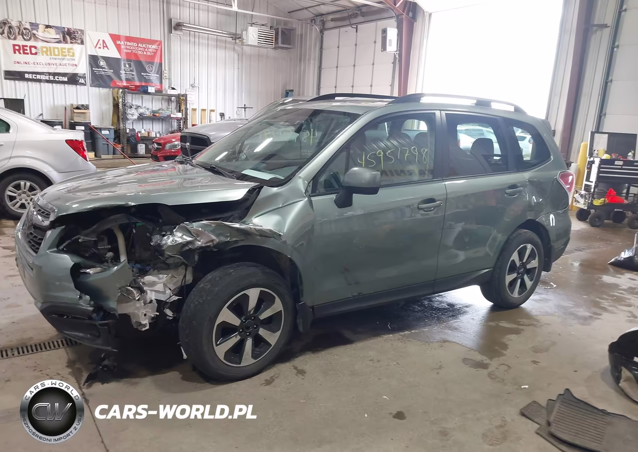 2018 Subaru Forester 2.5I Premium VIN:JF2SJAGC8JH581750 - 14