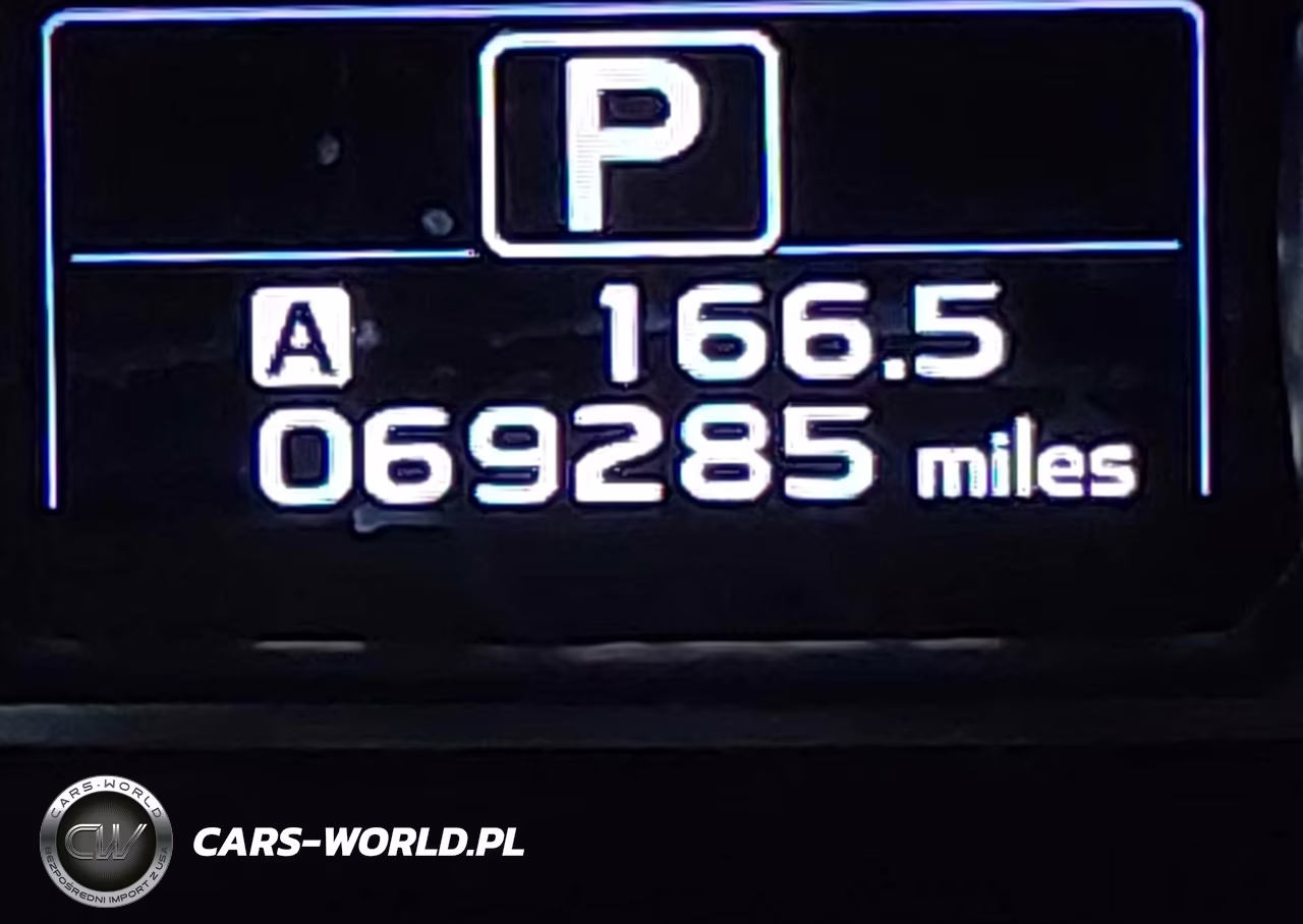 2018 Subaru Forester 2.5I Premium VIN:JF2SJAGC8JH581750 - 15