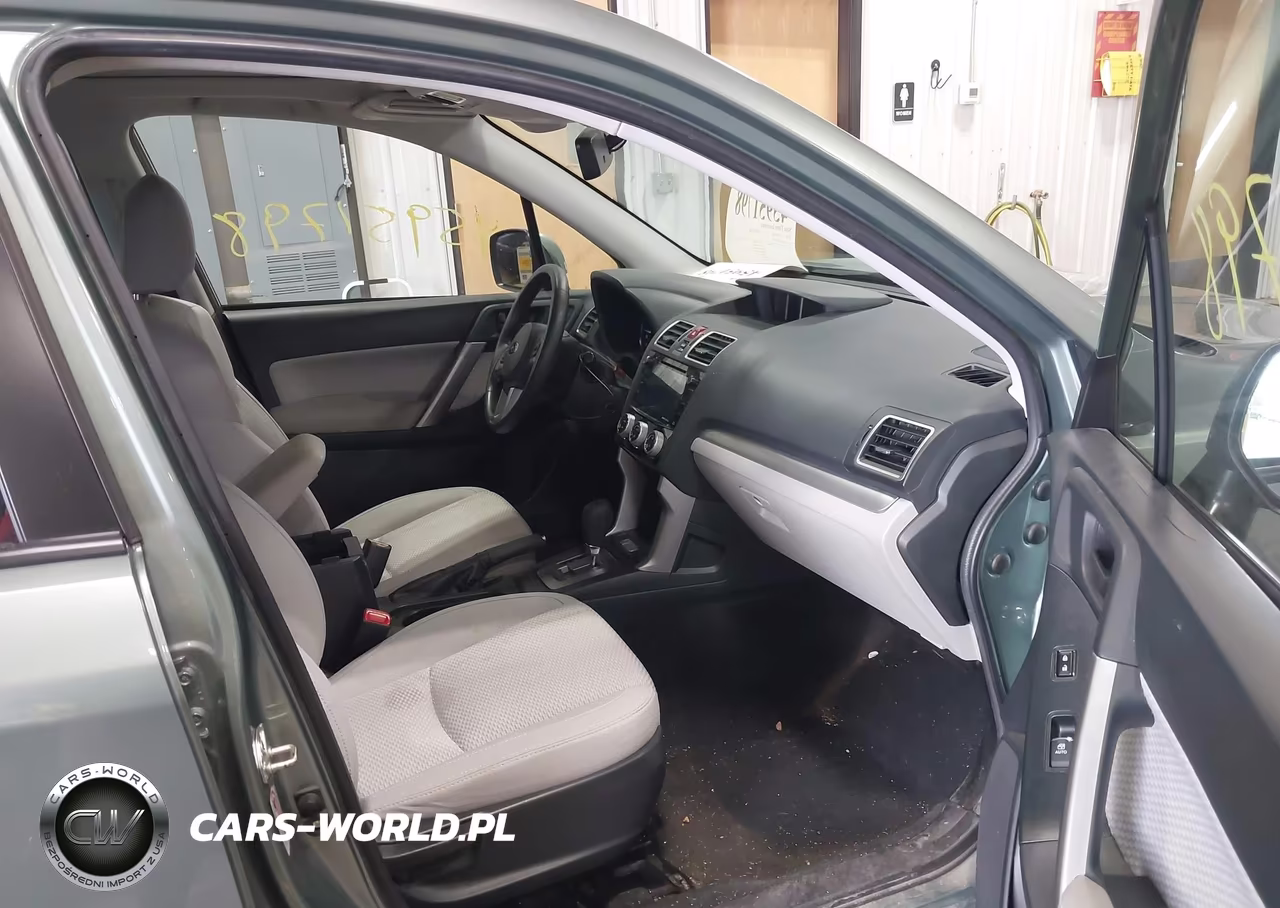 2018 Subaru Forester 2.5I Premium VIN:JF2SJAGC8JH581750 - 5