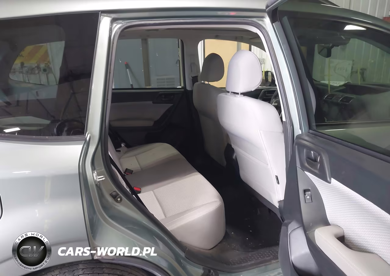 2018 Subaru Forester 2.5I Premium VIN:JF2SJAGC8JH581750 - 8