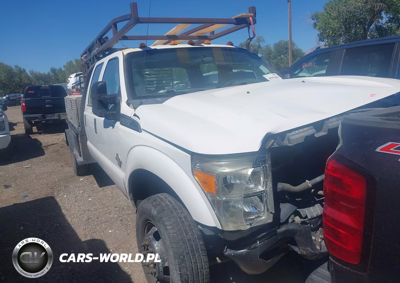 2015 Ford F-350 Chassis Xl
