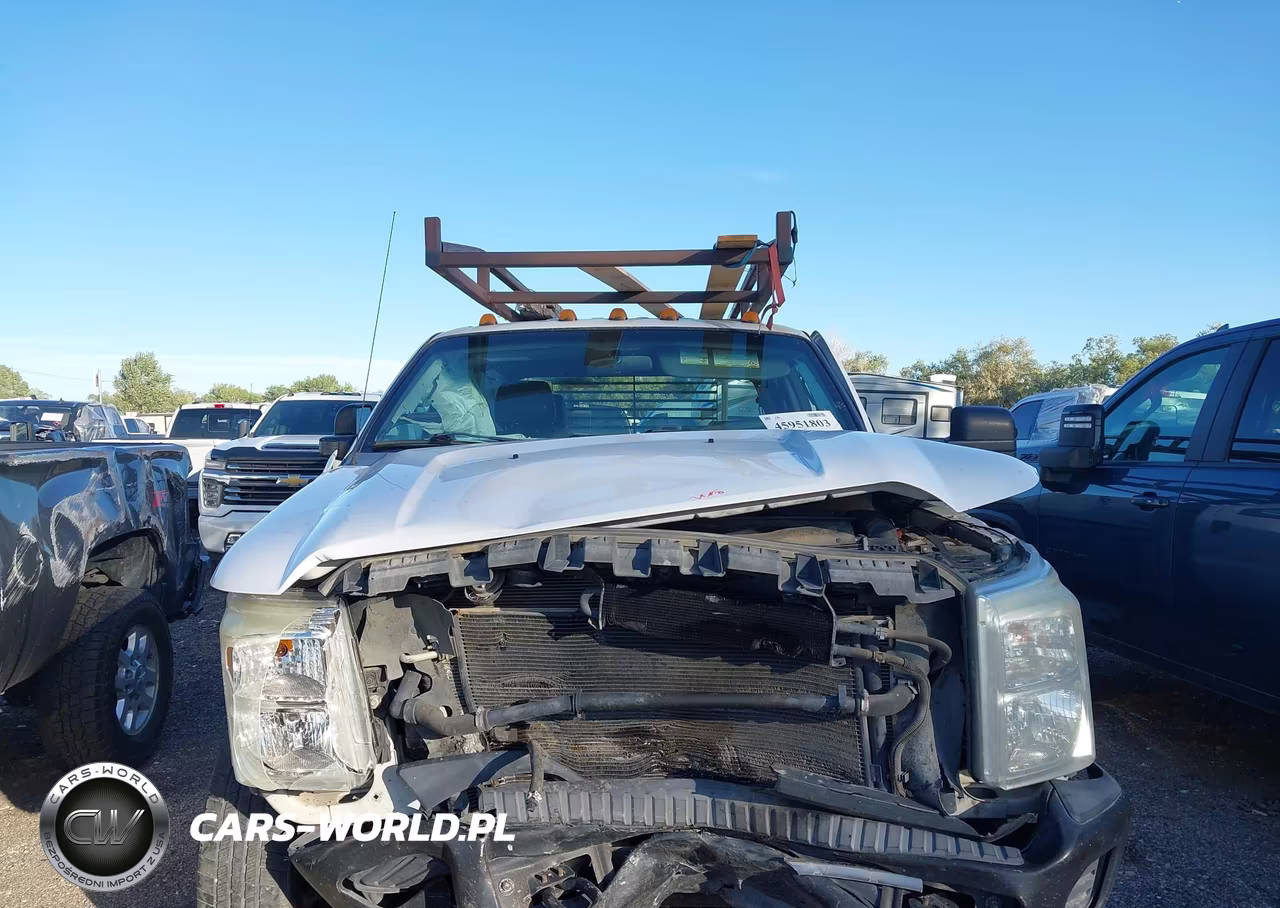 2015 Ford F-350 Chassis Xl VIN:1FD8W3HT1FED08898 - 16