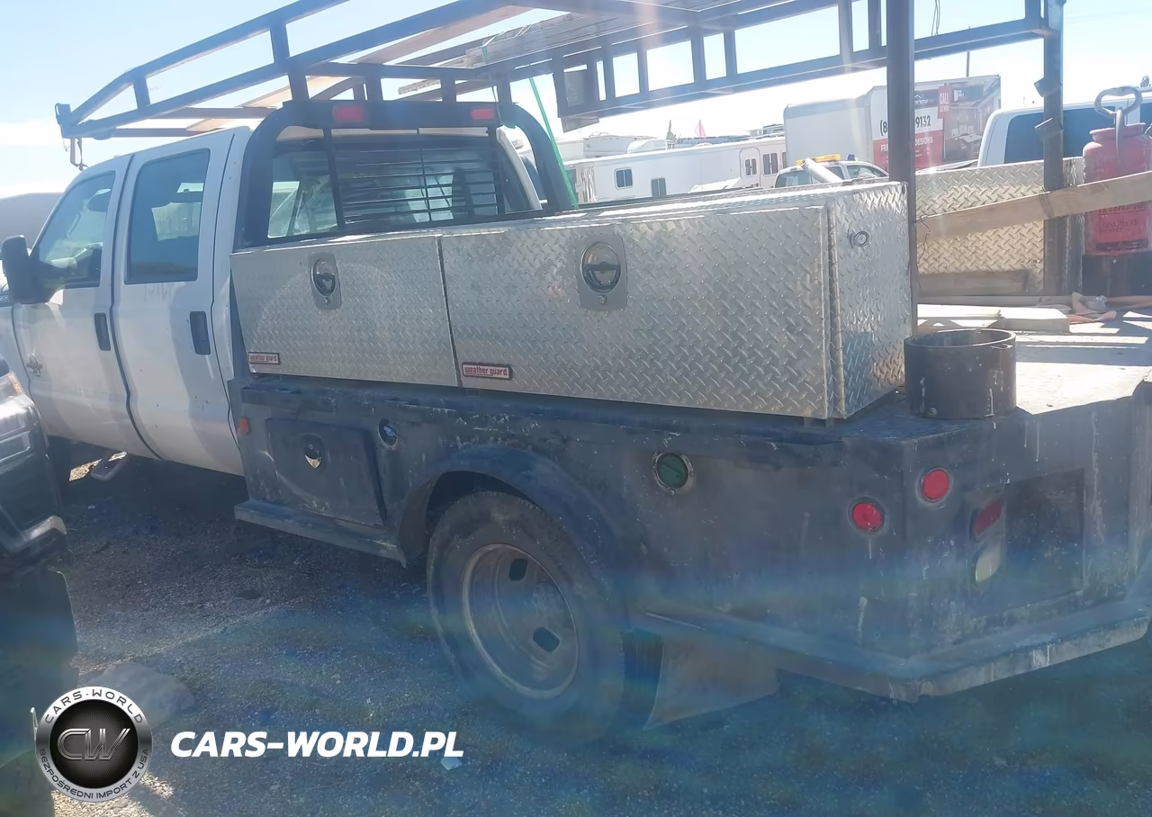 2015 Ford F-350 Chassis Xl VIN:1FD8W3HT1FED08898 - 3