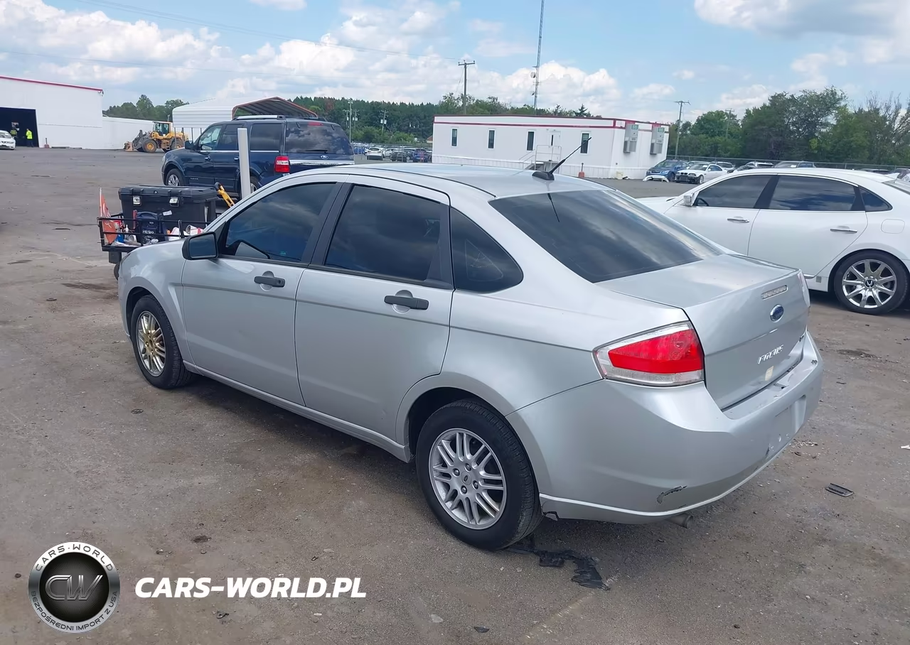 2011 Ford Focus Se VIN:1FAHP3FN7BW193983 - 3