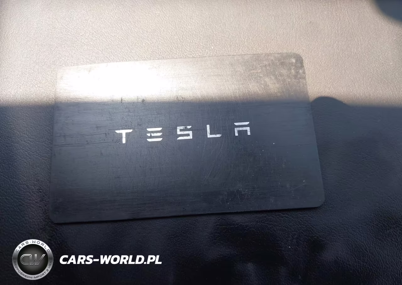 2024 Tesla Model 3 Long Range Dual Motor All-Wheel Drive VIN:5YJ3E1EB3RF827911 - 11