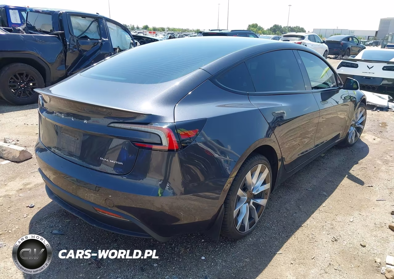 2024 Tesla Model 3 Long Range Dual Motor All-Wheel Drive VIN:5YJ3E1EB3RF827911 - 4
