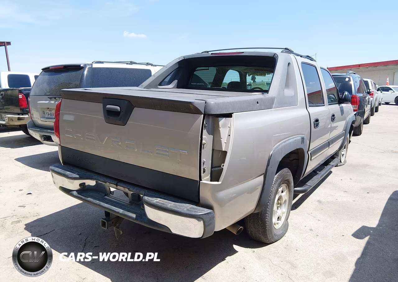 2004 Chevrolet Avalanche 1500 VIN:3GNEC12T84G236673 - 4