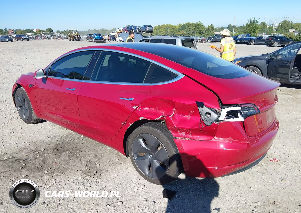 2018 Tesla Model 3 Long Range-Mid Range VIN:5YJ3E1EA5JF011701 - 3