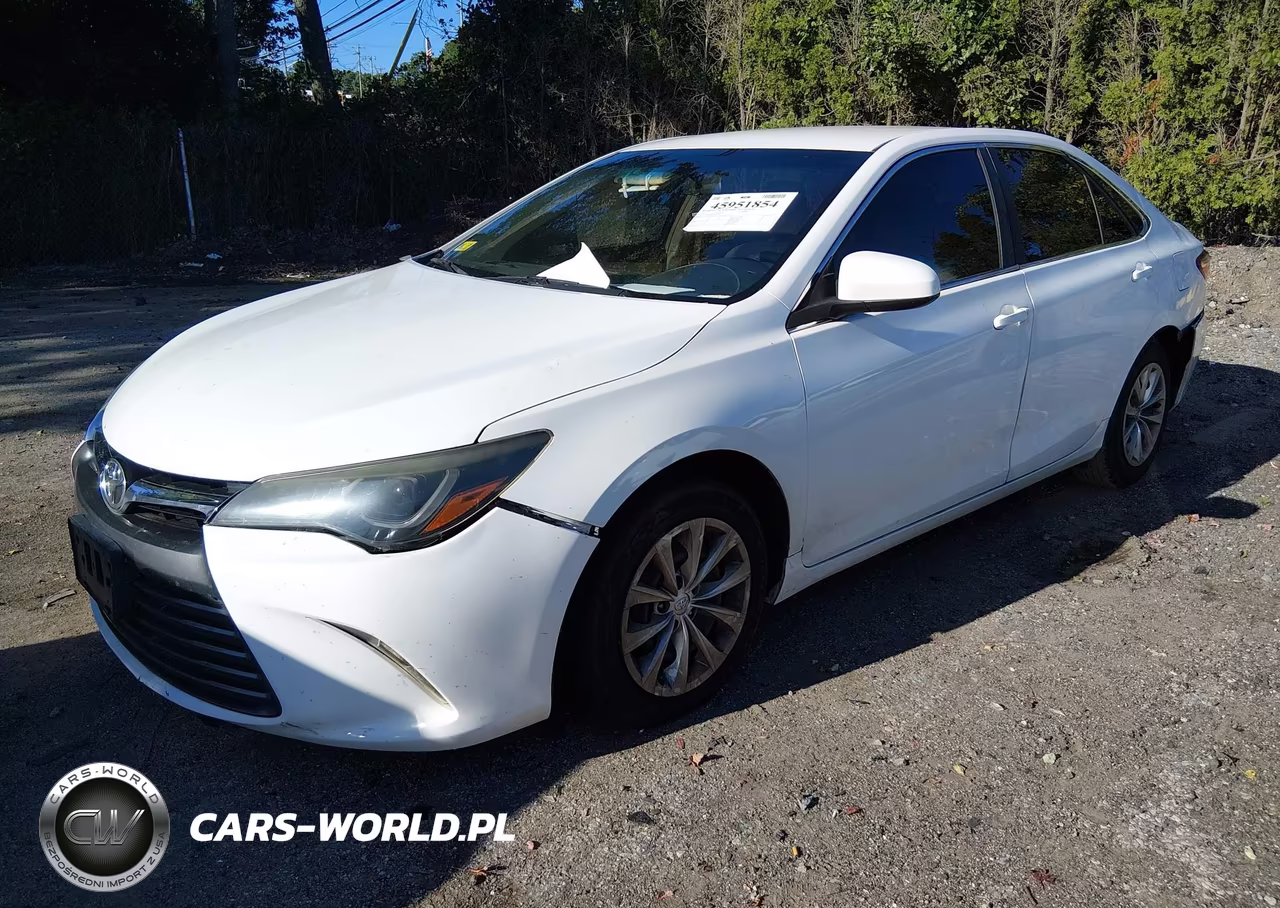 2015 Toyota Camry Le VIN:4T4BF1FK6FR506117 - 2