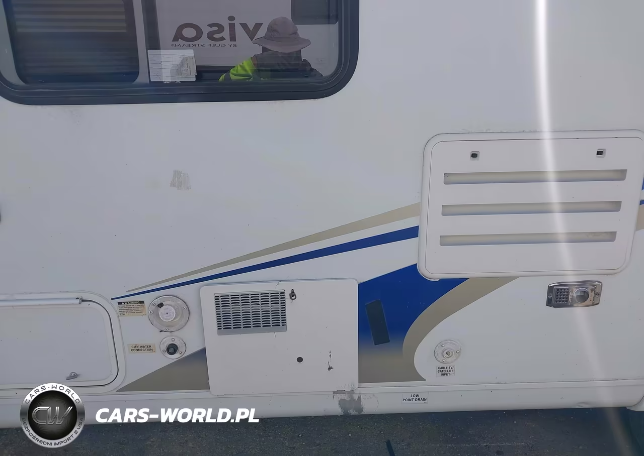 2011 Jayco Trailer VIN:1UJBJHAGXB1JC0106 - 10