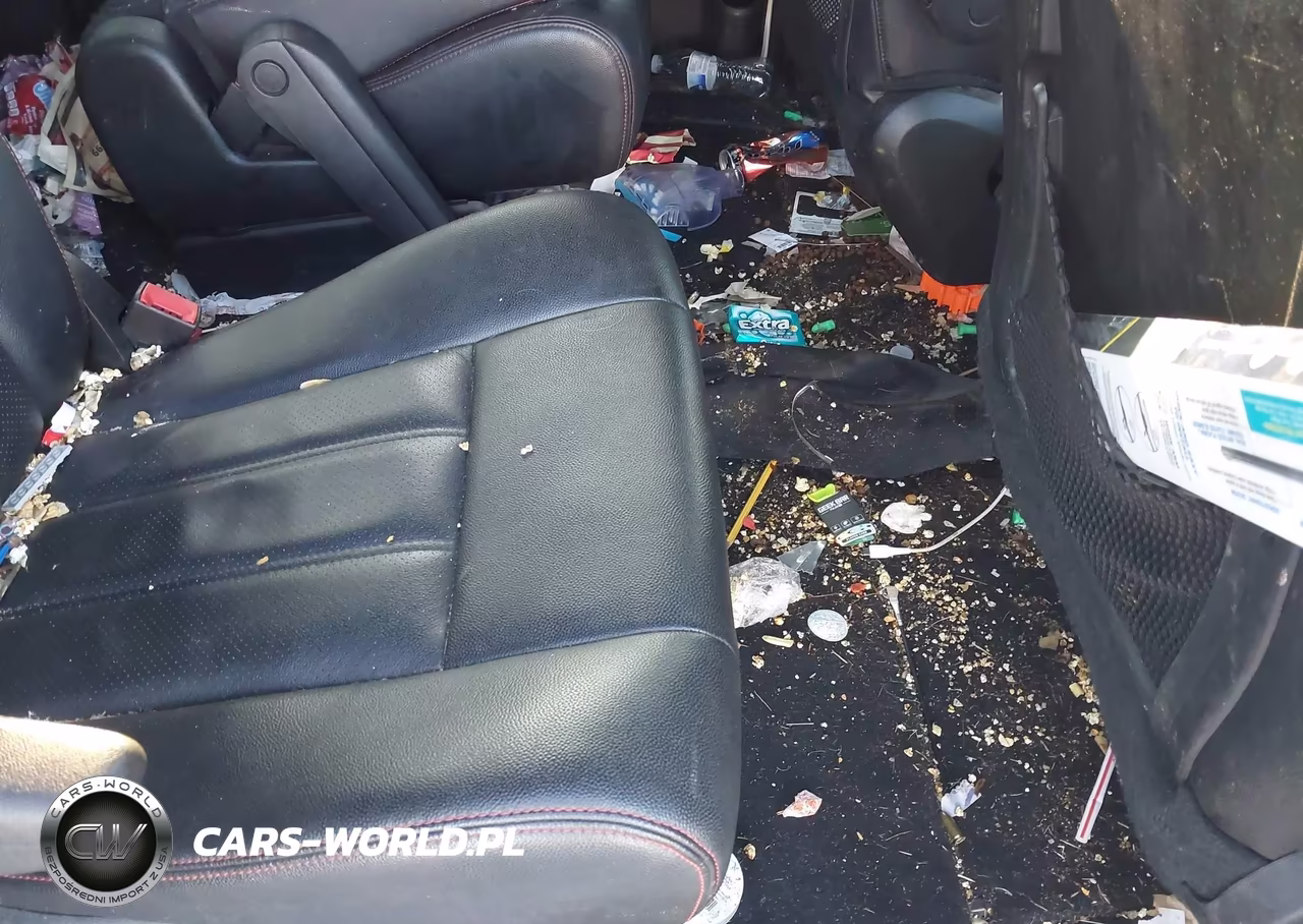 2018 Dodge Grand Caravan Gt VIN:2C4RDGEG9JR282740 - 15